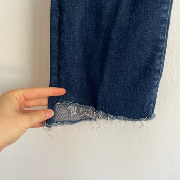 MOTHER The Insider Crop Step Fray Bootcut Jeans Home Movies Denim Size 24 - Picture 5 of 14